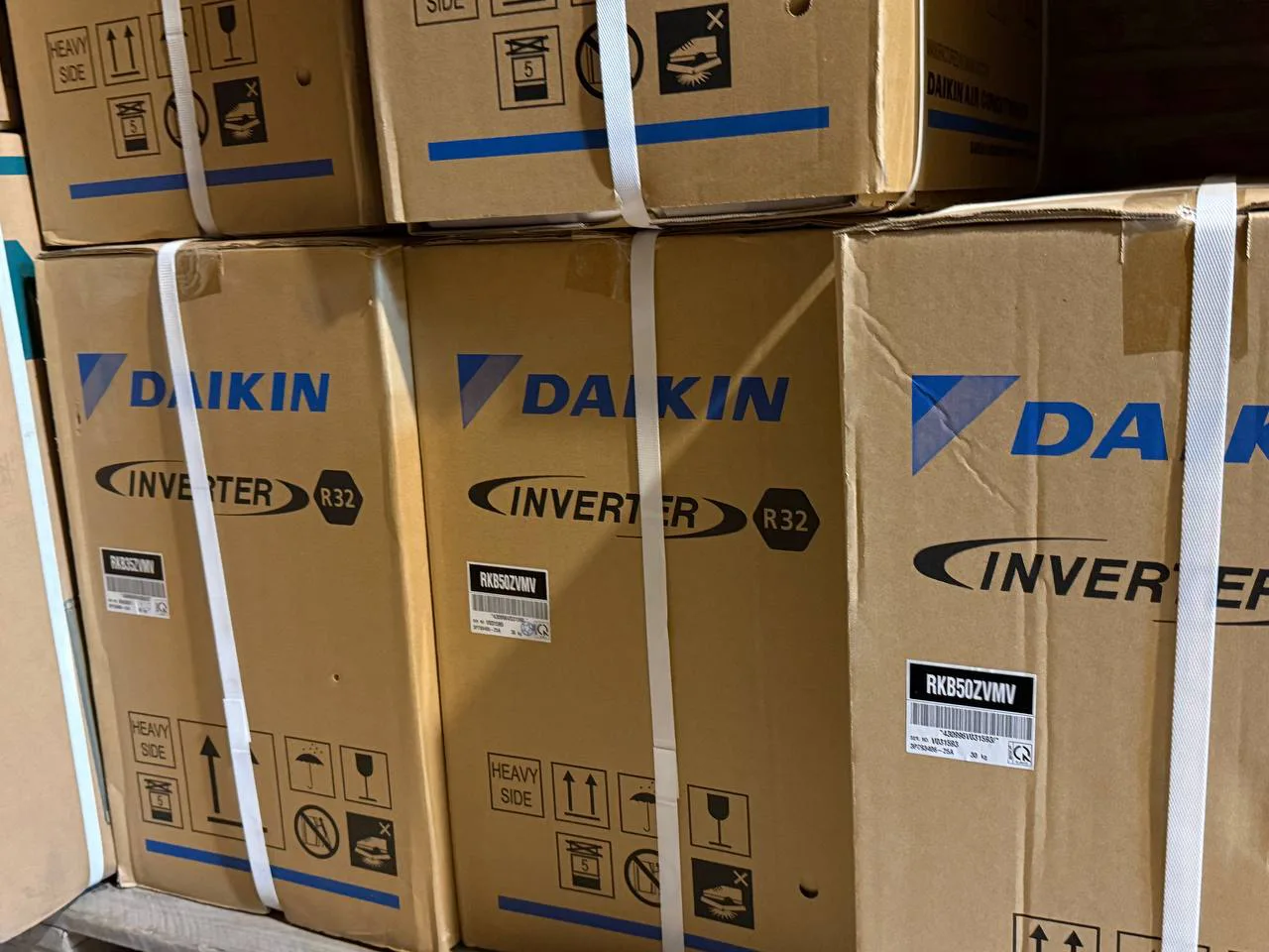 Review thực tế điều hòa Daikin FTKB60YVMV